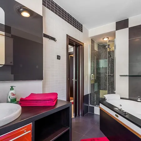 In 34900 Apartament