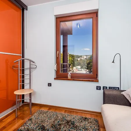 In 34900 Apartament